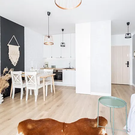 Aon Sunrise 10 Min Do Plazy Gdańsk